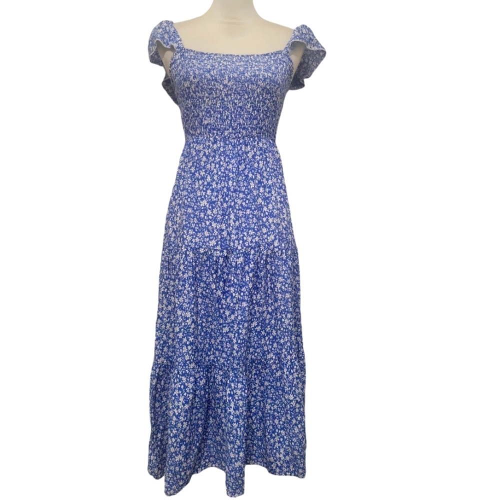 Kojooin Smocked Blue & White Summer Dress Size Small